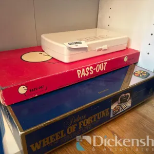 VINTAGE BOARD GAMES