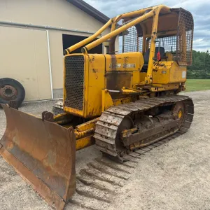 John Deere 450E Dozer