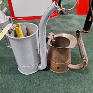2 Metal Pouring Cans