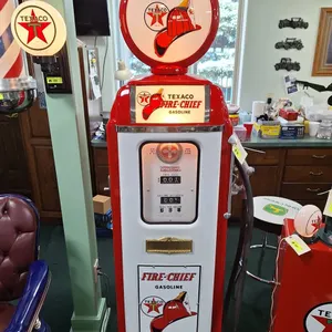National Globe Light Gas Pump, Model: 64 RC-M S, SN: 04683-7-50, 15" Texaco Fire Chief Globe, 21"x18"x78"