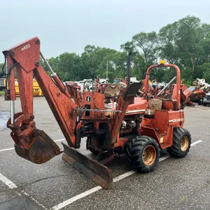 Ditch Witch 5110 Two Post Trencher
