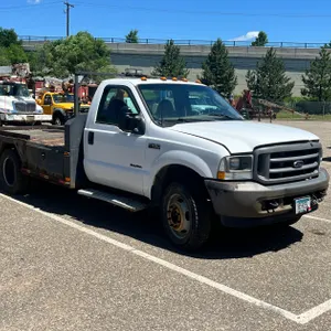 2003 Ford F-450 Dually Flatbed Truck