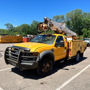 2008 Ford F-450 Super Duty Bucket Truck