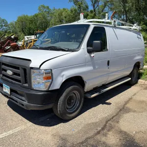 2014 Ford E-250 Super Duty Van
