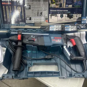 Bosch 11255VSR Bulldog Xtreme 8A SDS-Plus Rotary Hammer Drill Kit w/ Case, Chisels, Accessories