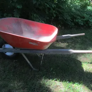 Metal Wheel Barrow