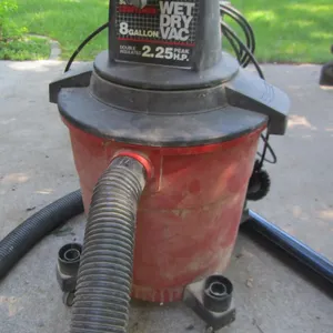 Sears Craftsman 8 Gallon Wet/Dry Vac