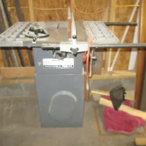 Rockwell/Delta Deluxe 9" Table Saw w/Stand