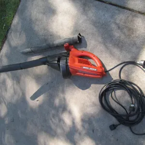 Black & Decker Electric Blower Vac