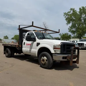 2008 Ford F-350 Super Duty 4X4 Flatbed Pickup