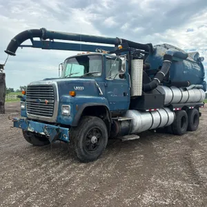 1991 Ford L-8000 Vac Truck