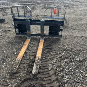 Bobcat 48" Pallet Forks