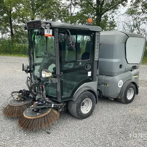 2016 Kaercher MC 130 Sweeper Truck