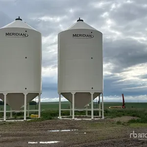 Meridian 1620 +/- 4100 bu Smooth Wall Hopper Grain Bin