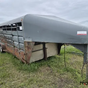 1994 Goertzen T/A Livestock Trailer 
 UNRESERVED