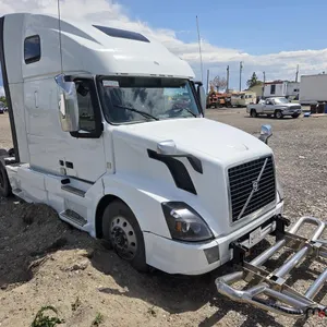 SALVAGE UNIT: 2018 Volvo VNL Semi Truck
 UNRESERVED