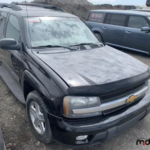 SALVAGE UNIT: 2002 Chevrolet Trailblazer SUV
 UNRESERVED