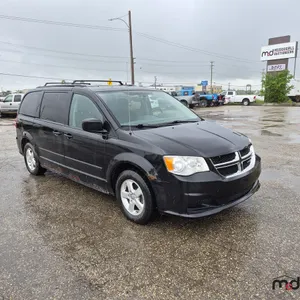 2011 Dodge Grand Caravan
 UNRESERVED