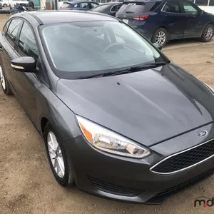2016 Ford Focus SE Car