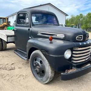 1950 Ford F105 Flatbed Truck