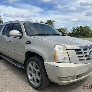 2007 Cadillac Escalade ESV SUV
 UNRESERVED