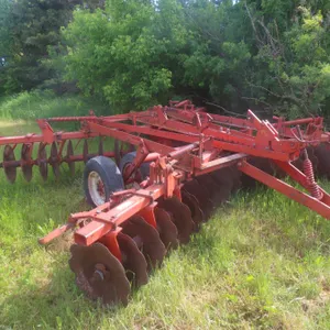Allis-Chalmers 14 Ft Tandem Disk, Notched Blade on Front