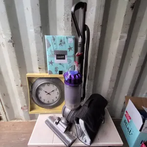 Dyson DC43 Upright Vacuum Bundle