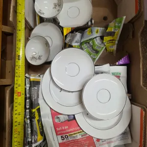 Various chinaware