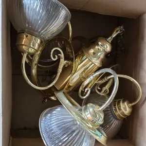 Hanging light fixture