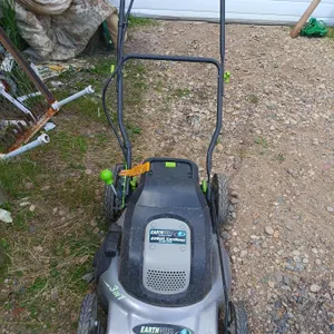 Earthworks 24V Cordless lawnmoer - good working shape, no charger or bag