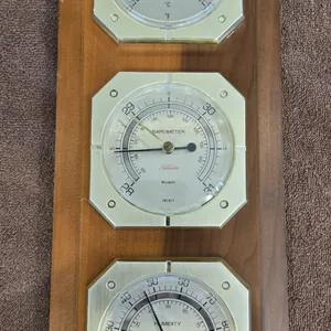 38 - Vintage Sunbeam weather station with brass tone thermometer, barometer and humidity gauge. 16"x