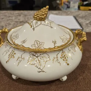 32 - Royal Crown Derby gold grapes and white. 9" covered vegetable casserole bowl.  Stamped Royal Cr