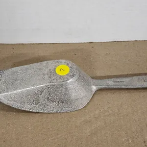 Metal Scoop