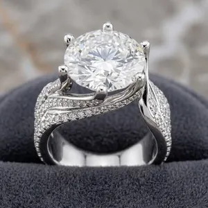 $3250.00 - 5.00 CT GRA CERTIFIED ROUND BRILLIANT CUT MOISSANITE RING
