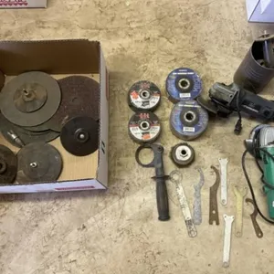 Grinders and Supplies (both grinders work)