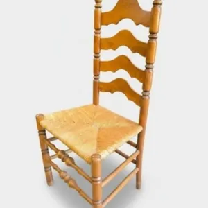 Colonial Style Ladder-Back Side Chair