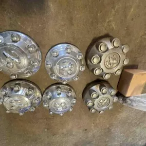 6 DODGE HUB CAPS