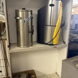 Shelf, Ice Tea Dispensers, Trays