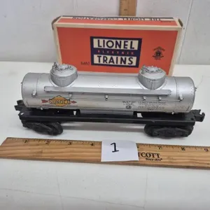 Vintage Lionel Trains Tanker Car No.6465