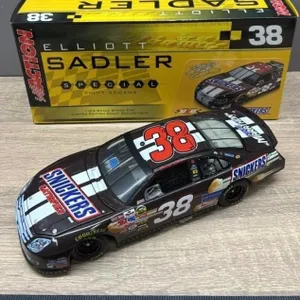 Action 1:24 2006 Snickers Fusion Elliott Sadler