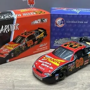 Action 1:24 Sonic Monte Carlo Kevin Harvick Die