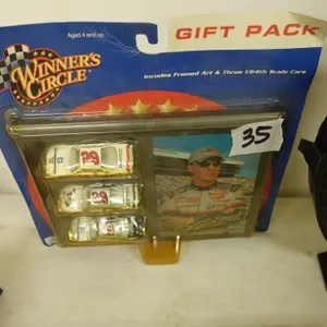 WINNERS CIRCLE GIFT PACK