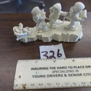 MINIATURE PEWTER SNOW BABY