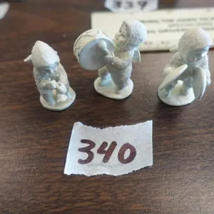 MINIATURE PEWTER SNOW BABY