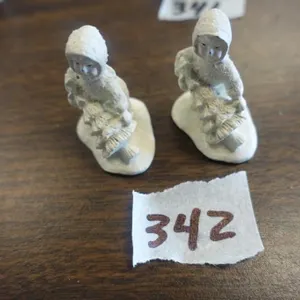 MINIATURE PEWTER SNOW BABY