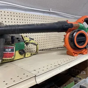 B&D BLOWER 40 VOLT NO CHARGER