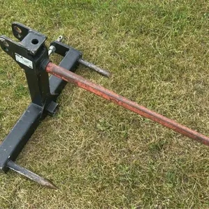 Bale spear