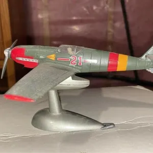7in long model plane with pull cord for sound