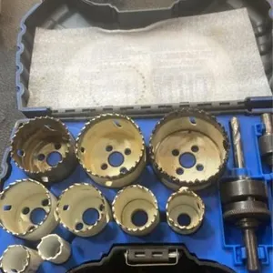 Hole saw kit