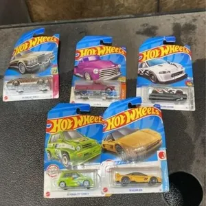 Assortment Hot wheel cars